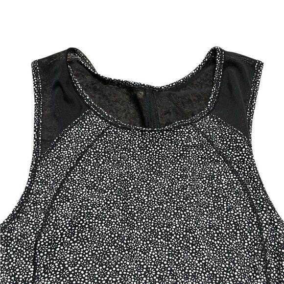 LULULEMON Sculpt Tank Top Black White Pattern Size 8 Estimated - Picture 6 of 8